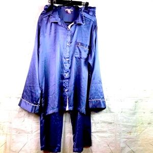 Victoria’s Secret Pink Gray Satin Pajama Set Sz L